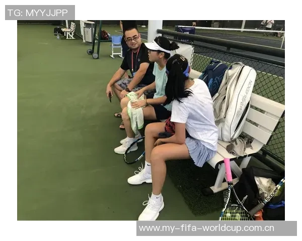 重庆网球队在全国网球战术排行榜中荣登第九名的背后故事与分析 重庆网球队在全国网球战术排行榜中荣登第九名的背后故事与分析